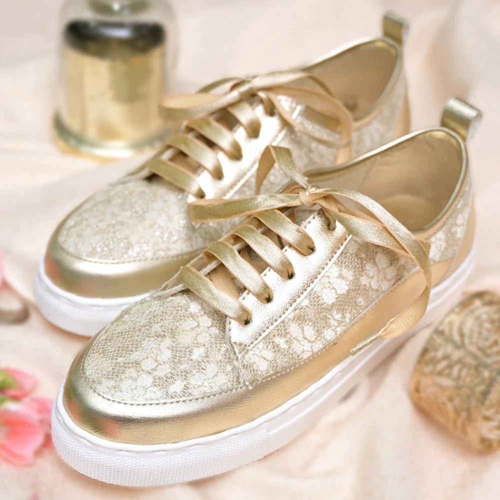 Tinsel Slippers in Gold – Rebel Athletic
